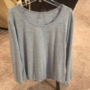 Columbia active shirt